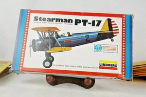 Stearman PT-17 Lindberg WW2 Modellino Allenatore Primario KIT 1975 - Foto 1 di 2
