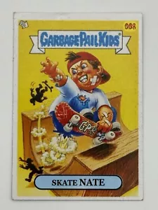 Garbage Pail Kids #8 SKATE NATE Nuevas Cartas Colombian Foreign GPK RARE - Picture 1 of 2