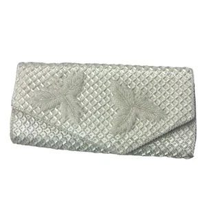Cartera clutch vintage blanca con cuentas - Imagen 1 de 8