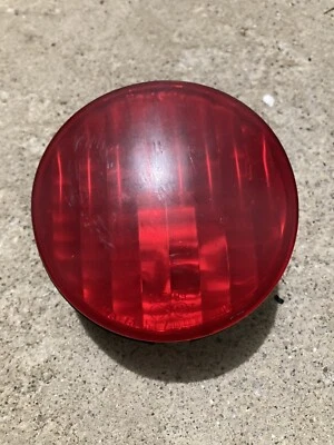 01-05 Luz antiniebla freno trasero izquierdo lexus IS300 OEM sedán rojo Foto 1 de 4