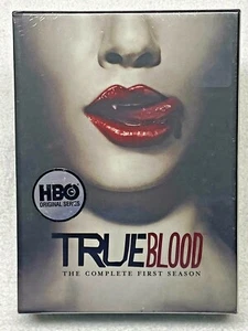 True Blood - The Complete First Season DVD 5-Disc Set NEW Factory Sealed!! - Bild 1 von 8