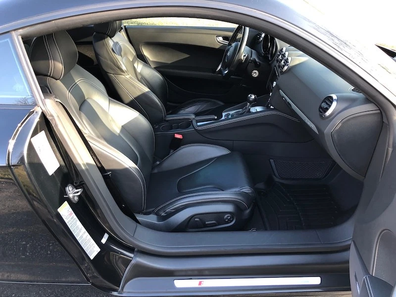 Capa de assento de couro de substituição Audi R8 (2006-2014) - Imagem 1 de 4