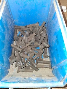 50 Stück Pflugschrauben DIN 11014 mit 2 Nasen 10x45 - Bild 1 von 3