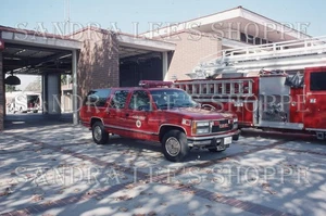 Feuerwehrapparat Dia 1994 Covina FD 1993 GMC Vorstadtbataillon BTN #10686 - Bild 1 von 1