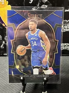 Giannis Antetokounmpo {BLAU PRIZM} 22-23 Panini Select #61 NBA Milwaukee BUCKS - Bild 1 von 2