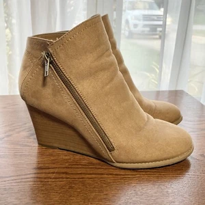 Ruff Hewn Bootie Womens 9 Camel Tan Vegan Suede Wedge Ankle Boot Shoe Rh Holley - Picture 1 of 15