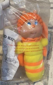 Vintage Soma Hug Me Glo Kinder Schmetterling Biene gelb orange Plüsch interaktive Puppe - Bild 1 von 6