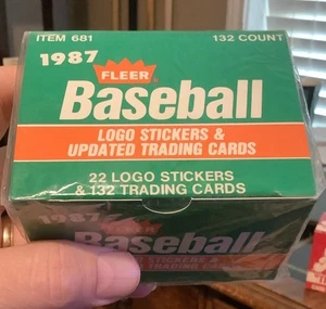 1987 Fleer UPDATE fabrikversiegelt komplettes Baseballkarten-Set McGWIRE MADDUX - Bild 1 von 4