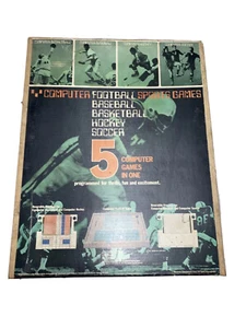 De colección Datos Electrónicos Computadora Fútbol Deportes Juegos 5 en Uno Hombre Cueva - Imagen 1 de 10