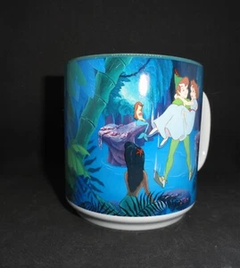 Klassische Disney Store Tasse mit Peter Pan und Wendy und Tinkerbell - Bild 1 von 4