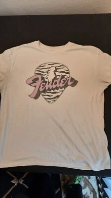 Fender Womans T Shirt Size XL - Imagem 1 de 4