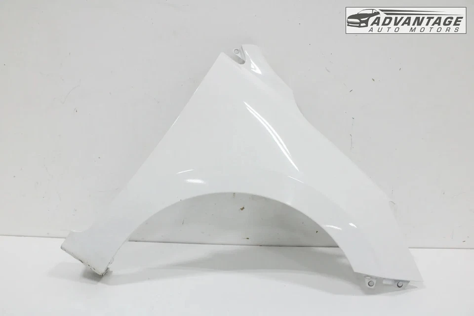 2020-2023 KIA RIO FRONT RIGHT PASSENGER SIDE FENDER COVER PANEL CLEAR WHITE OEM - Image 1 of 4