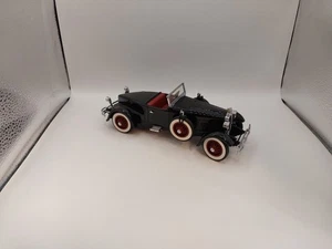1937 Stutz Black Hawk Diecast Car w/ Original Paperwork & Title - Franklin Mint - Picture 1 of 7