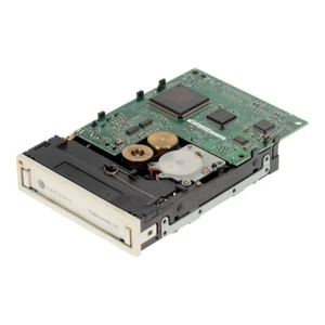 Streamer Certance STT320000A Travan 10/20GB Ide 3.5'' - Photo 1/3