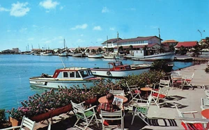 Postal vintage de Aruba Oranjestad vista desde restaurante flotante Bali C350 - Imagen 1 de 2