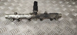 Barre rampe injecteur Bosch - CITROEN C5 2.2 HDi - Réf : 0445214017 - Picture 1 of 3