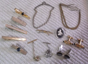 Small Vintage Lot Of Tie Tacks/Clips/Cufflinks/Collar Stay - Picture 1 of 2