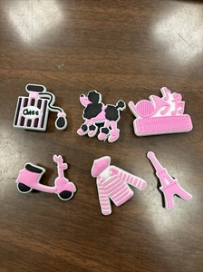 Croc Jibbitz Silicon ~ lot of 6 #274 Pretty In Pink - Picture 1 of 1