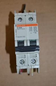 Interruttore automatico Merlin Gerin tipo C10A C60N - Foto 1 di 2