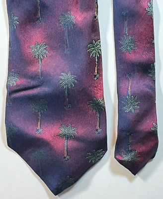 Tropicals by Tango Palmera Tropical Toda Seda 59" x 3 7/8" Foto 1 de 4