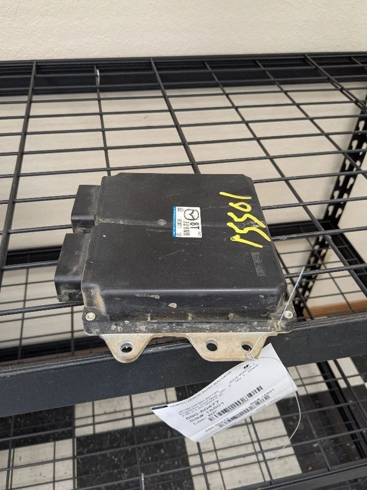 Módulo de control electrónico ECM del motor por batería 2,0 L compatible con 06 MAZDA 3 2125935 Foto 1 de 4