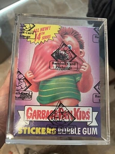 Mülleimer Kinder BBCE BOX RISSIG 14. Serie versiegelt Wachspackung OS14 GPK ERHALTEN 1 🙂 - Bild 1 von 1