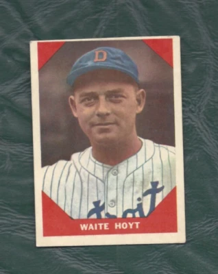 1960 Fleer baseball card #69 Waite Hoyt Detroit Tigers VGEX - Image 1 of 2