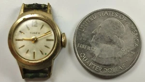 Vintage Timex Small Women's Watch*Untested As-Is Parts Or Repair* - Picture 1 of 7