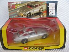 Vintage 1981 Corgi James Bond ASTON MARTIN Car #271 in Original Box