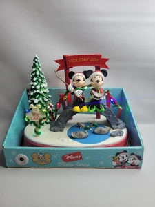 Disney Mickey & Minnie Mouse Christmas Fishing Animated Musical & Light Up - Picture 1 of 3