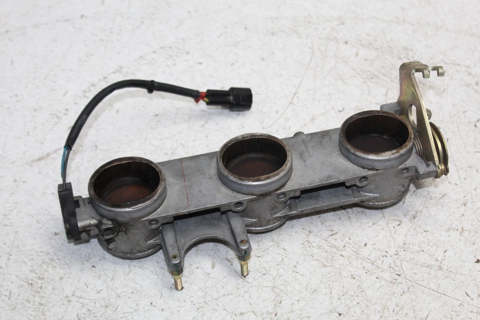 99-06 TRIUMPH DAYTONA 955I CUERPOS ACELERADOR TPS  Foto 1 de 4