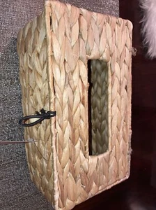 New Rectangular Woven Tissue Box Decorative Seagrass Wicker Tissue Box Holder - Picture 1 of 9