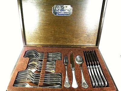 BESTECK GARNITUR EXCLUSIV MODELL VERSAILLES AUERHAHN 25 TEILIG LIMITED MODELL - Bild 1 von 4