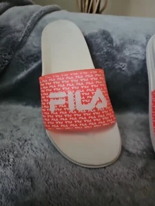 Fila Women Slides - Picture 1 of 5