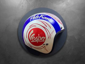 Cool Vintage Retro Vespa Wall Art Crash Helmet Professionally Sign Written MOD - Picture 1 of 8