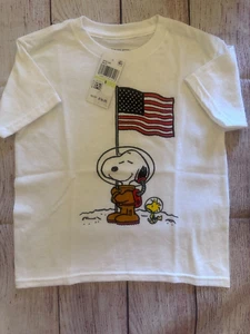 Peanuts, Snoopy & Woodstock w/Flag On The Moon T-Shirt, Sz. 3 & 4 (NWT) - Picture 1 of 3