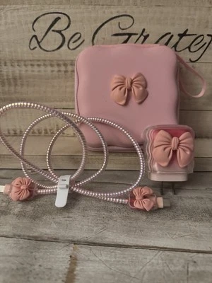 Pink Bow Celllphone Charging Kit for IPhones Type C Coquette - Image 1 of 4
