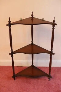 Caoba victoriana tres niveles Whatnot - Imagen 1 de 7