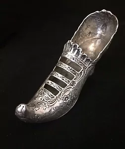 Antiguo zapato de tacón alto Euro plateado Repousse Curio - 3 x 6 pulgadas - Imagen 1 de 12