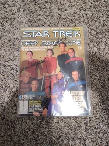 Star Trek: Deep Space Nine Official Magazine Series Volume 1 - Includes Poster - Picture 1 of 2