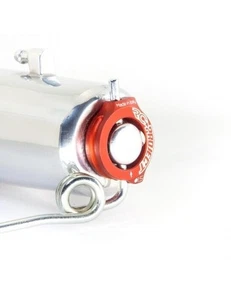 A010-R Rc-Project Auspuffhalter "The Ring" mit Feder für 1:8 Buggy - ROT - Bild 1 von 1