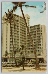 Honolulu Park Shore Hotel Waikiki Beachfront Highrise Hawaii Chrome Postcard - Picture 1 of 2