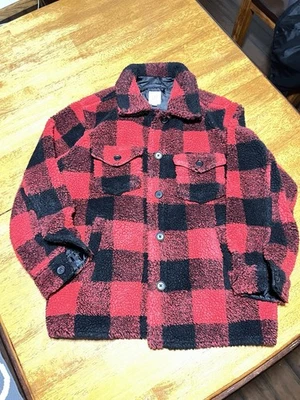 Jaqueta Sherpa Xadrez Gap Vermelha e Preta XL Botão para Cima - Imagem 1 de 4