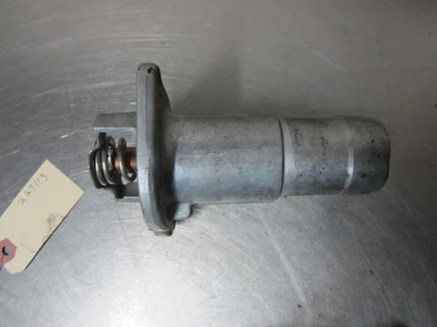 Carcasa termostato de GMC Canyon 3.7 12622316 2007 Foto 1 de 3