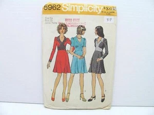 Simplicity 5962 Junior Petite Sz 9 Short Dress Sewing Pattern #419 - Picture 1 of 6