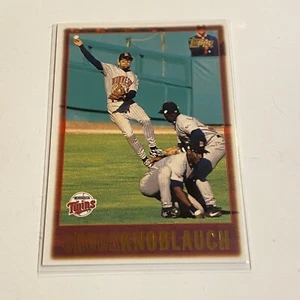 1997 Topps - Chuck Knoblauch #65 - Baseball Trading Card - Picture 1 of 2