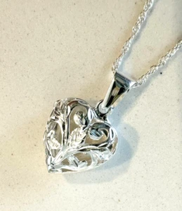 925 Sterling Silver Small Heart Locket Necklace Open Scroll  Work Details 18" - Picture 1 of 4