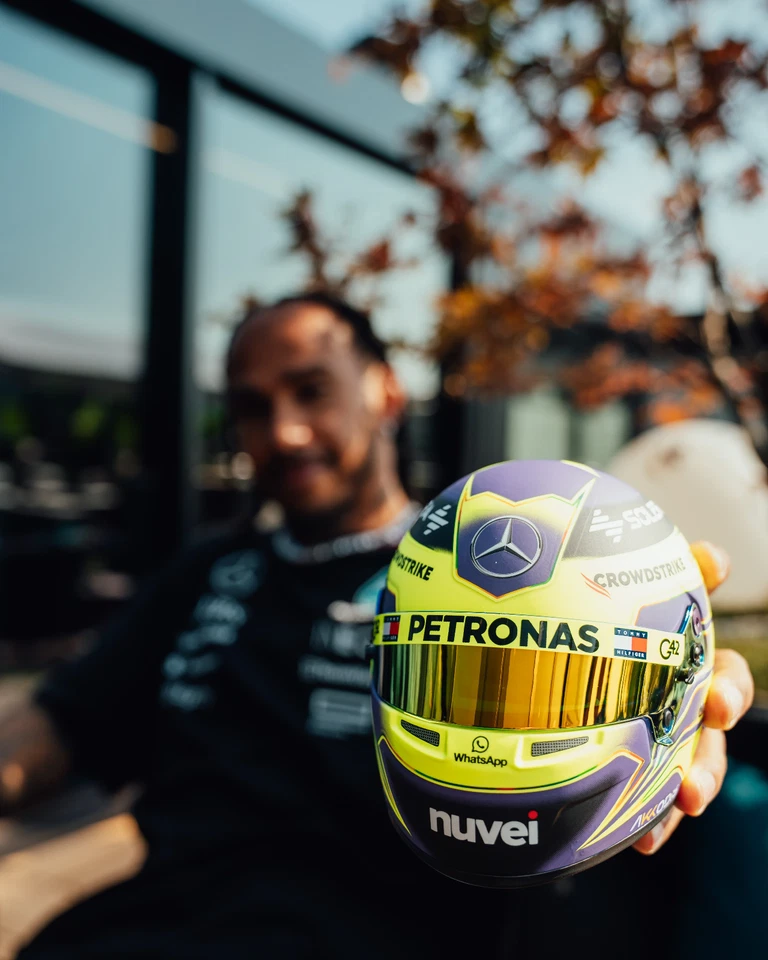 IN HAND Lewis Hamilton 2024 1:2 Scale Mini BELL Helmet BRAND NEW SHIPS FAST - Image 1 of 1