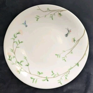 Colibrí de abeto de porcelana blanca Monique Lhuillier de Pottery Barn 8,25" postre - Imagen 1 de 6