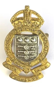 Insignia de cuello del Cuerpo de Artillería del Ejército Real 32x20 mm (F2) - Imagen 1 de 2
